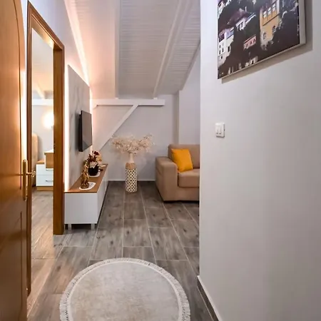 Appartement Egje Gjirokastër