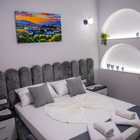 Egje Apartment Gjirokastër