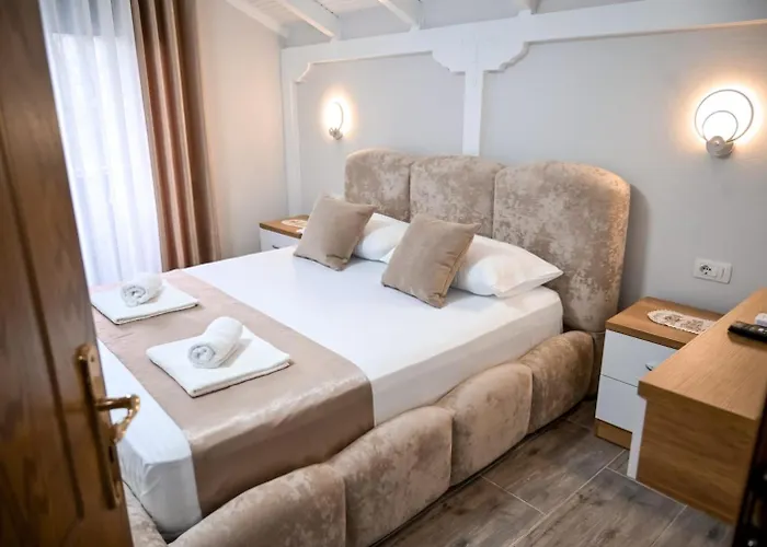 Apartamento Egje Gjirokastër